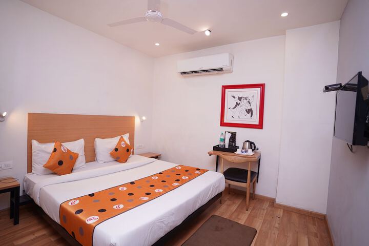 Room 16 of 43
