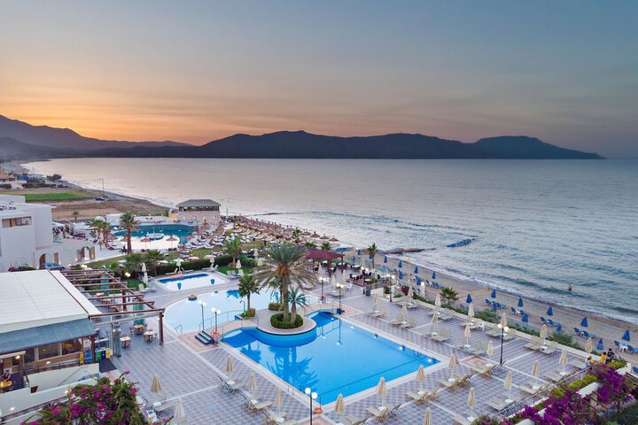 Pool 58 of 234