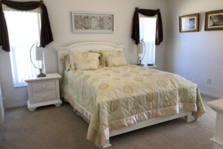 Room 85 of 108