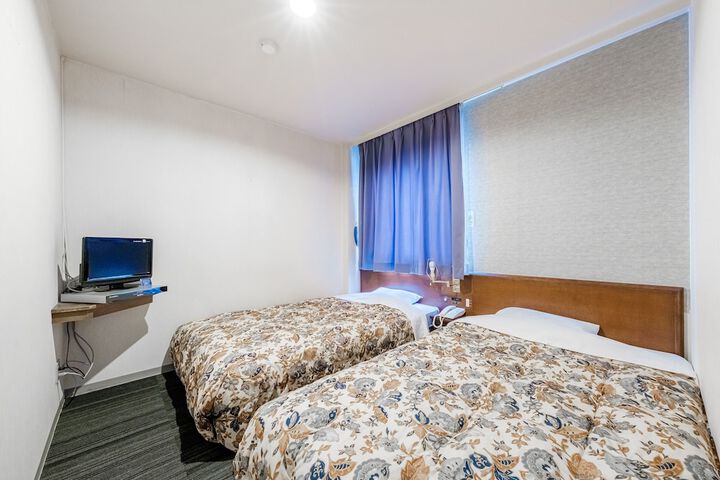 Room 26 of 112