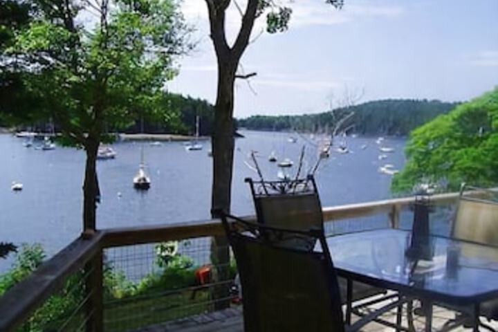 Terrace/Patio 2 of 40