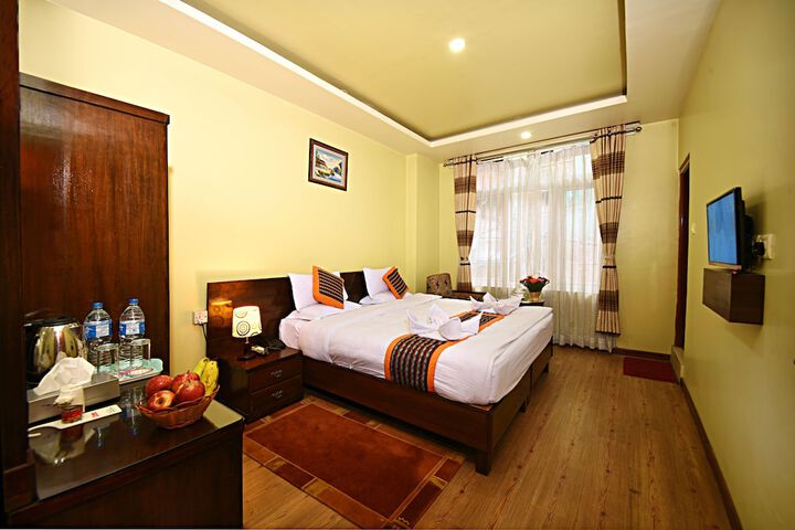 Room 7 of 43