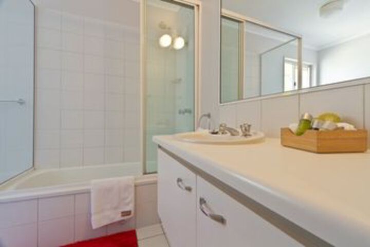 Room 5 of 22