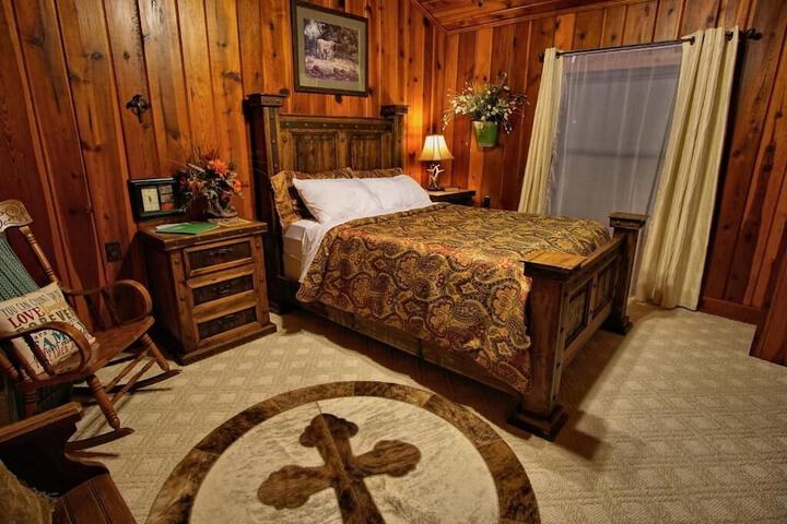 Room 2 of 51