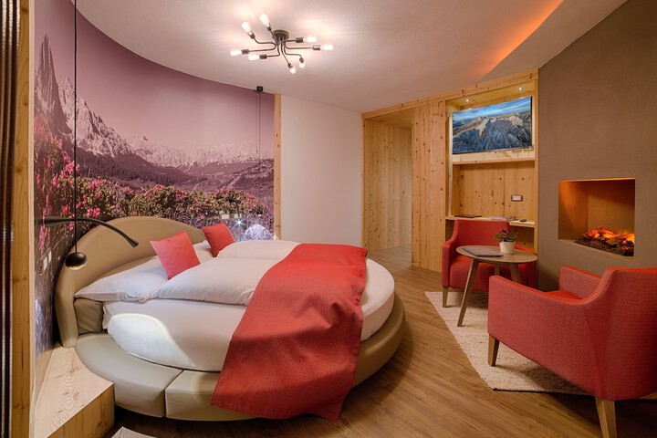 Room 9 of 55