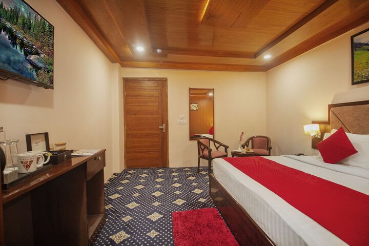 Room 6 of 37
