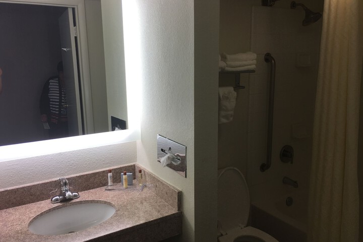 Room 20 of 43