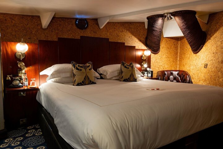Room 4 of 67