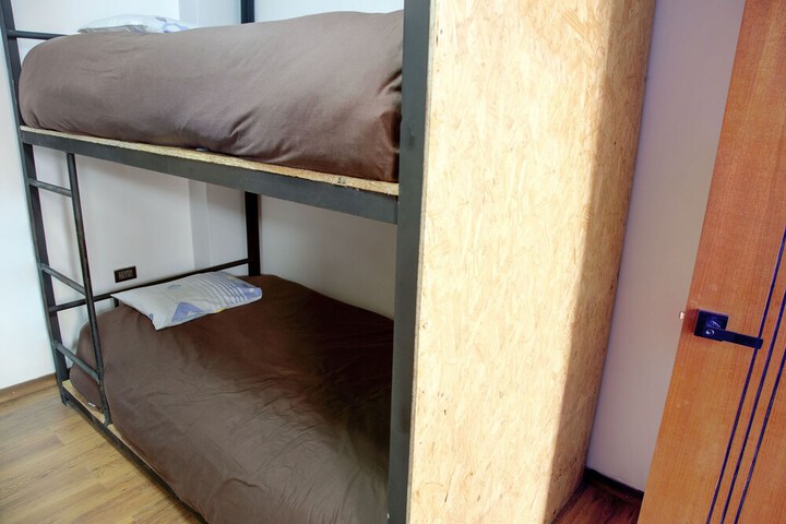 Room 17 of 52
