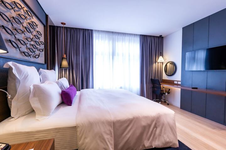 Room 21 of 67