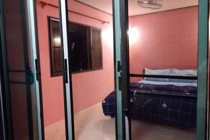 Room 4 of 44
