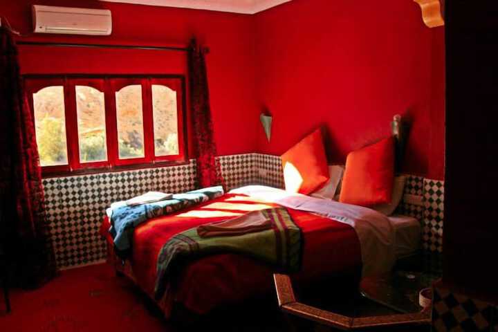Room 10 of 23