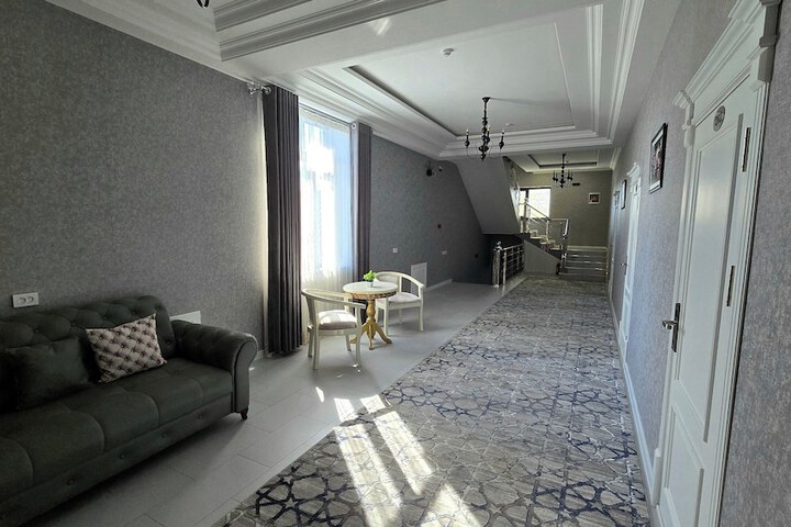 Room 18 of 47