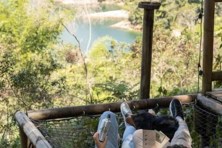 Room 20 of 156