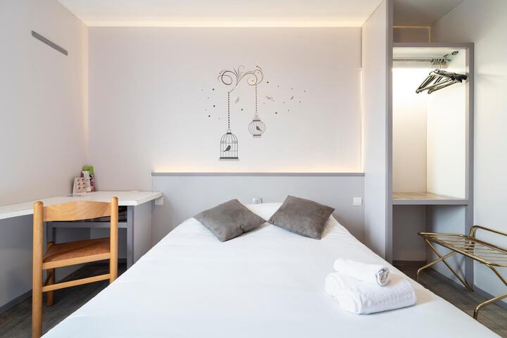 Room 21 of 63