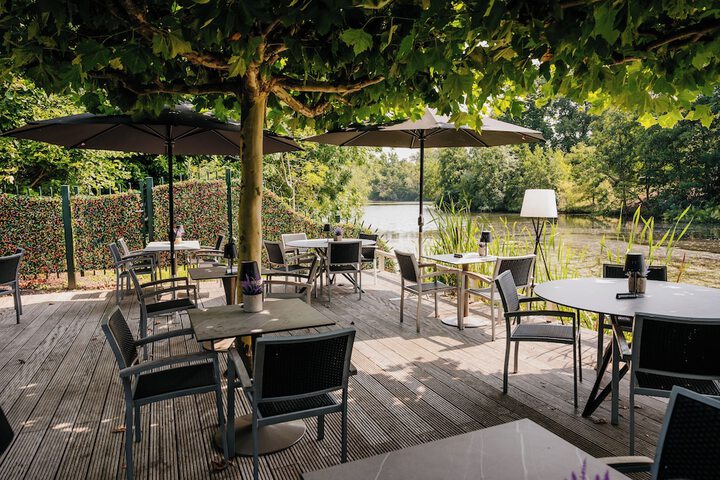 Terrace/Patio 129 of 135