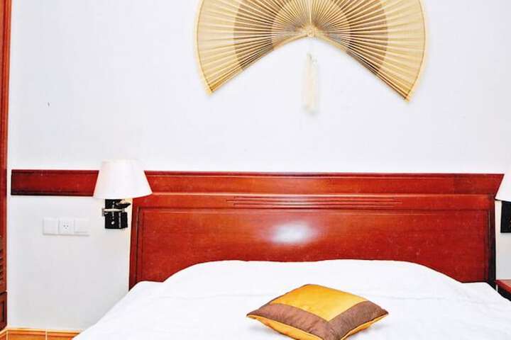 Room 14 of 29