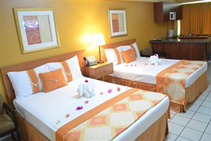 Room 12 of 27