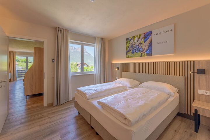 Room 103 of 208