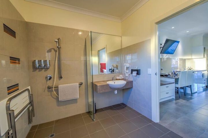 Room 20 of 43