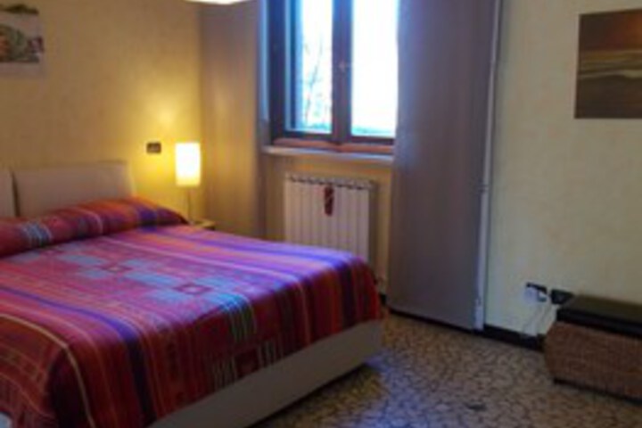 Room 11 of 19
