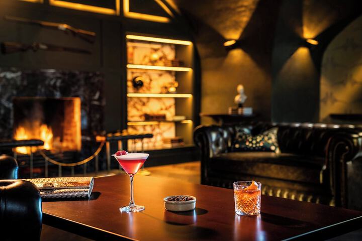 Lounge 169 of 214