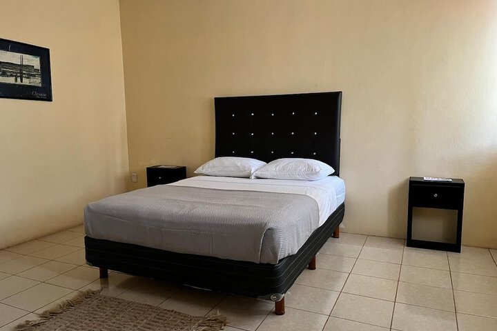 Room 5 of 7