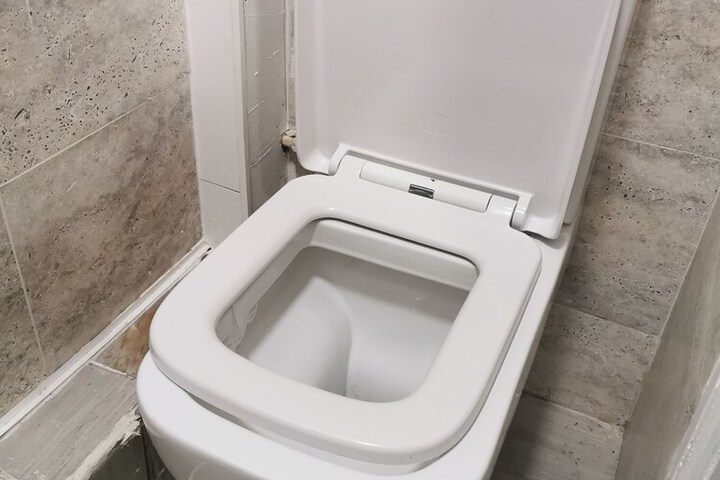 Room 57 of 69