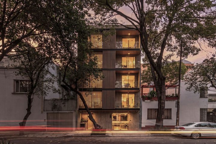 Exterior of Casa Grijalva by Kukun Apartments