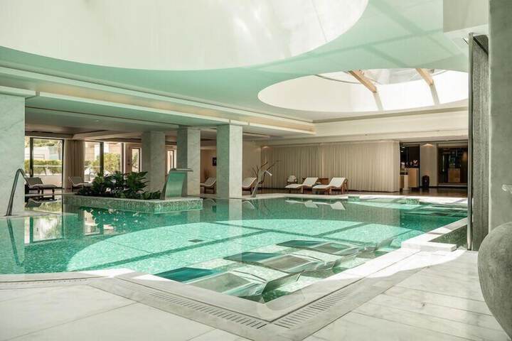 Pool 321 of 425