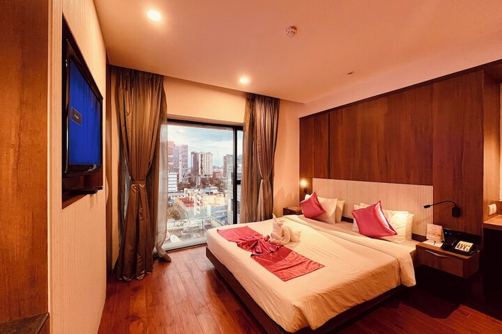 Room 48 of 121