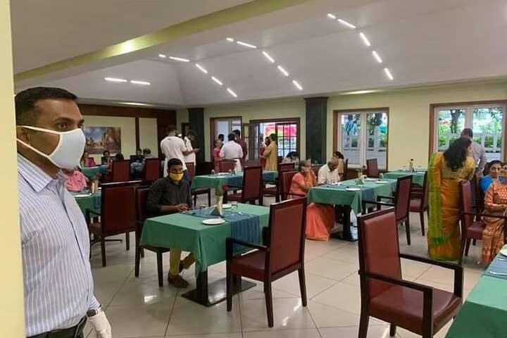 Dining Photos
