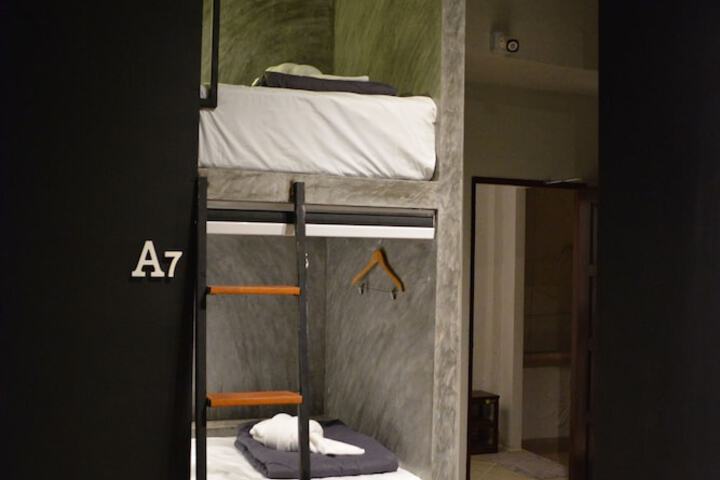 Room 11 of 46