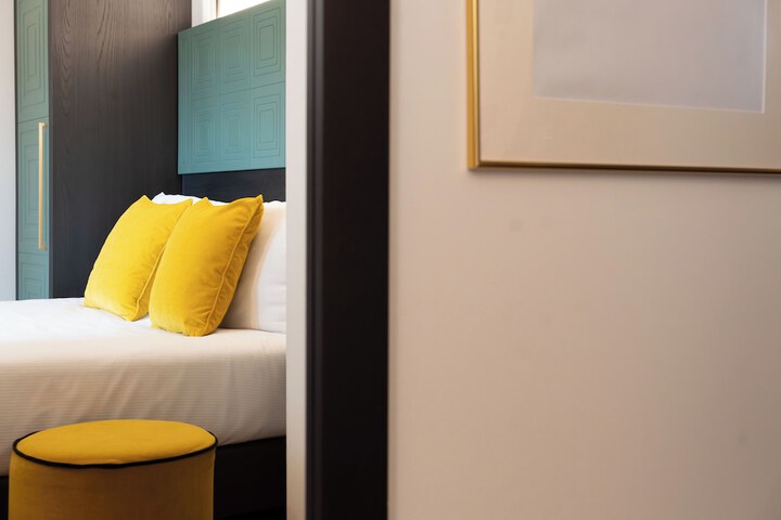 Room 41 of 103