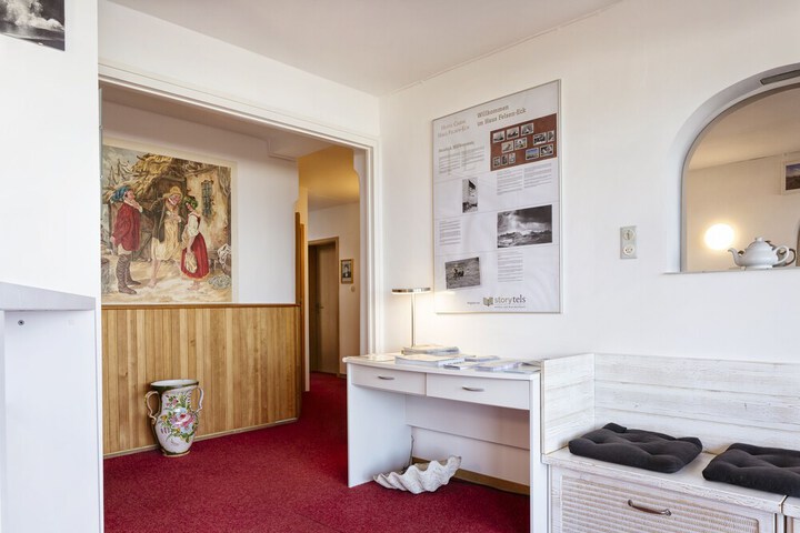 Hotel 2 of 34