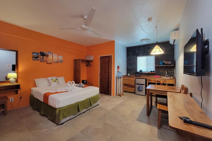 Room 28 of 124