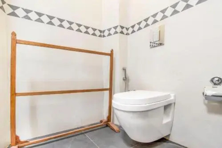 Room 10 of 10