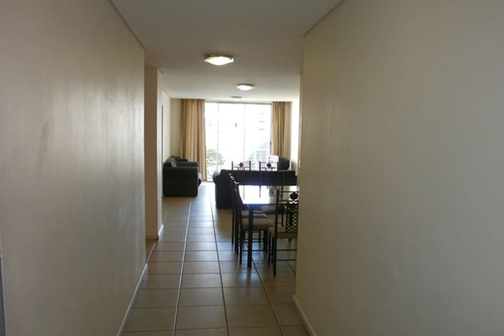 Room 10 of 34