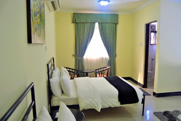Room 7 of 74