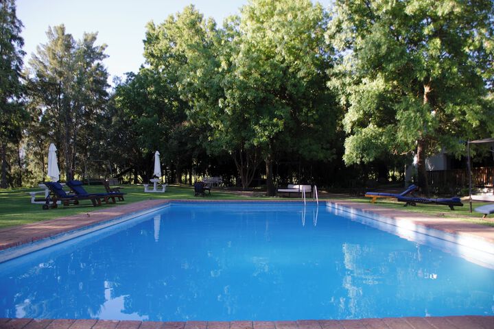 Pool 86 of 110