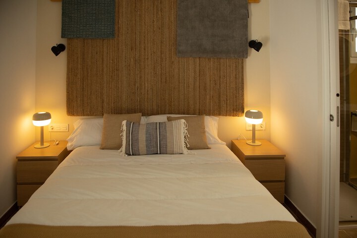 Room 6 of 7