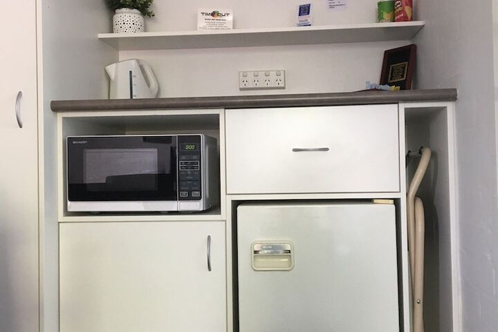 Private kitchenette