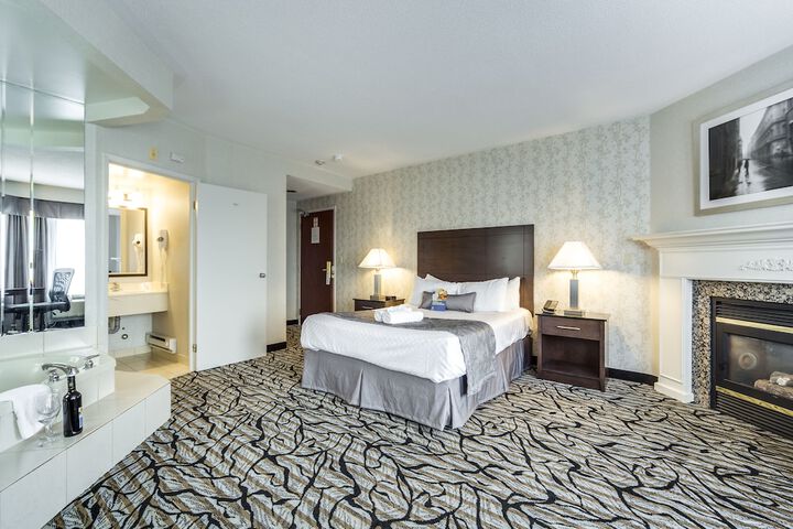 Room 13 of 71