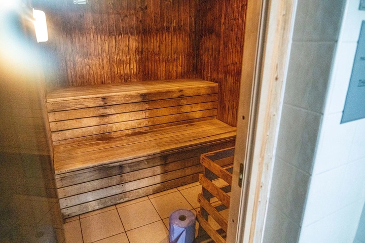 Spa 17 of 24