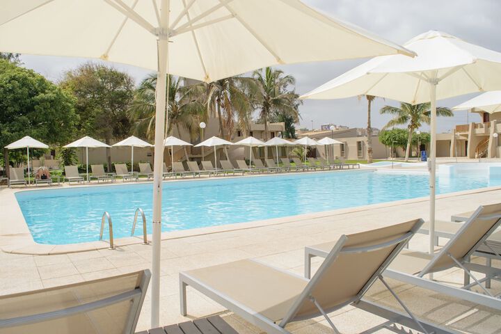 Hotel Pool