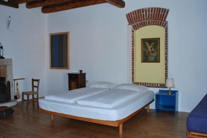 Room 14 of 45