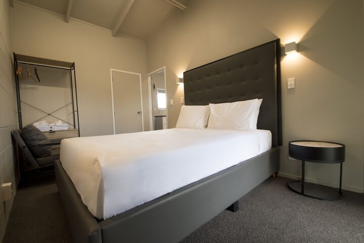 Room 5 of 31