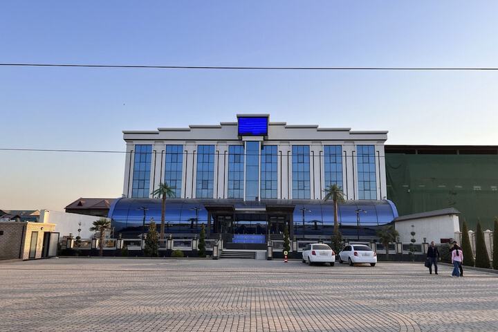 Ada Hotel