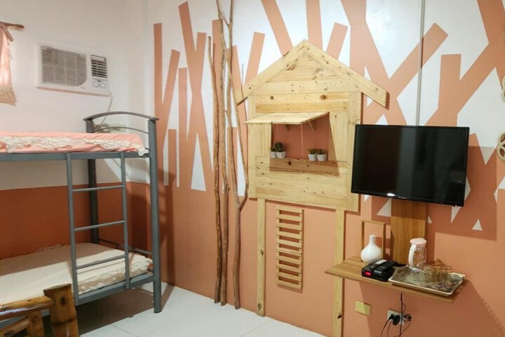 Room 22 of 87
