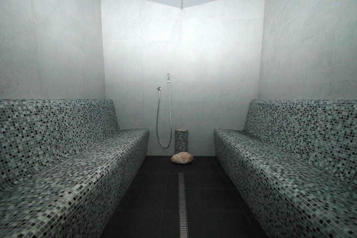 Room 56 of 71